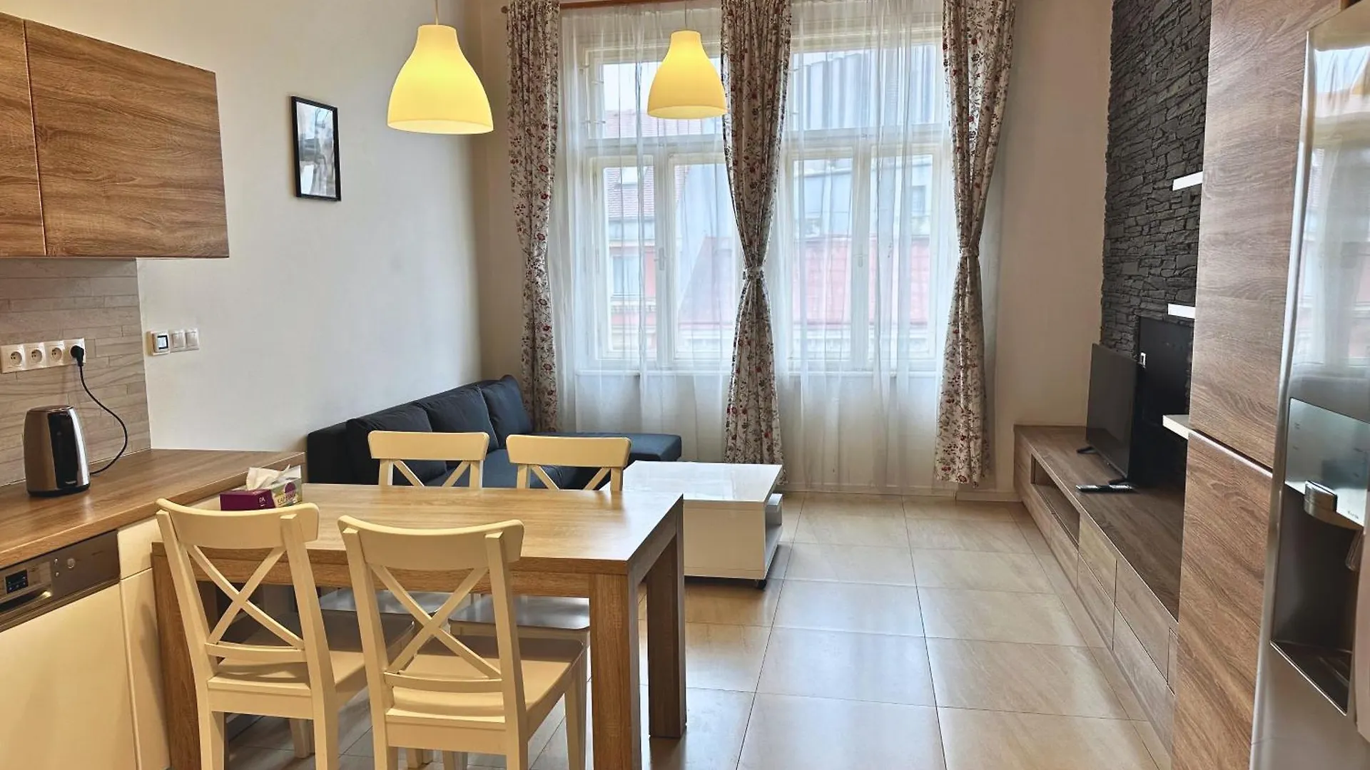 The Modern Heritage Apartment I P Pavlova Prague