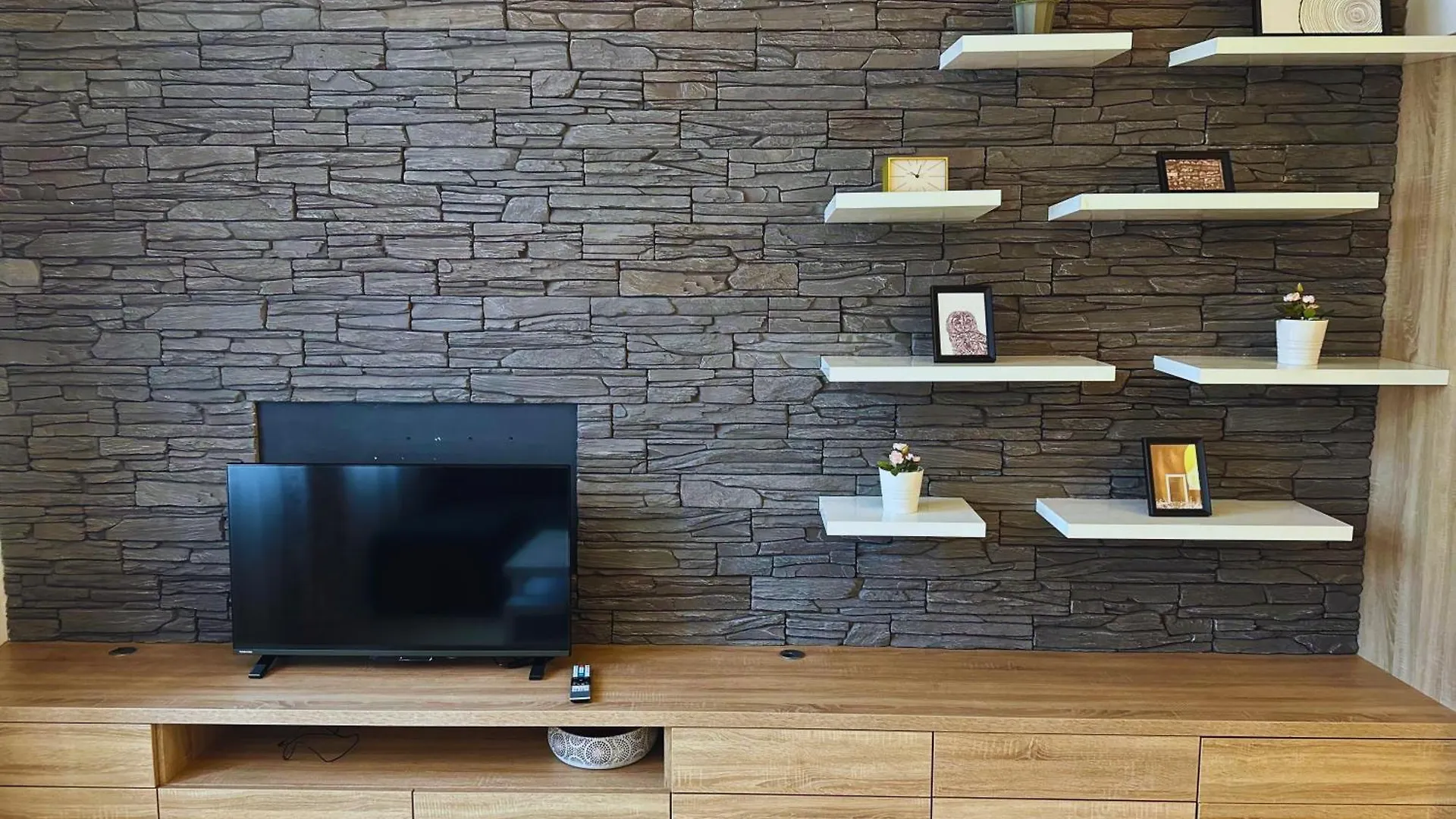 The Modern Heritage Apartment I P Pavlova Prague